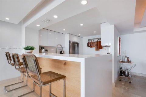 Copropriété à vendre à Miami, Floride: 2 chambres, 152.55 m2 № 1756580 - photo 11