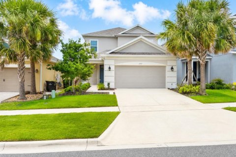 Villa ou maison à Clermont, Floride 4 chambres, 240.15 m2 № 2145061