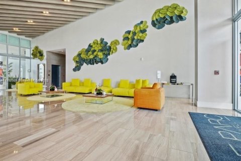 Снять в аренду кондоминиум в Майами, Флорида 52.49м2, № 1973304 - фото 3