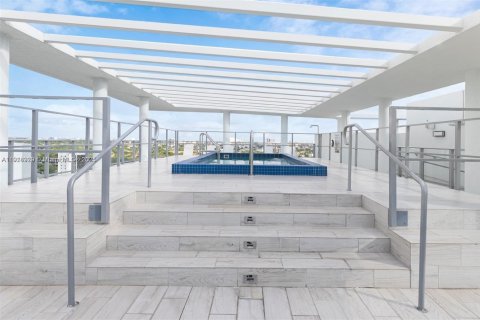 Снять в аренду кондоминиум в Майами, Флорида 52.49м2, № 1973304 - фото 24