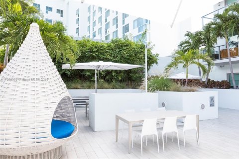 Снять в аренду кондоминиум в Майами, Флорида 52.49м2, № 1973304 - фото 20