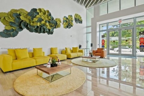 Снять в аренду кондоминиум в Майами, Флорида 52.49м2, № 1973304 - фото 2