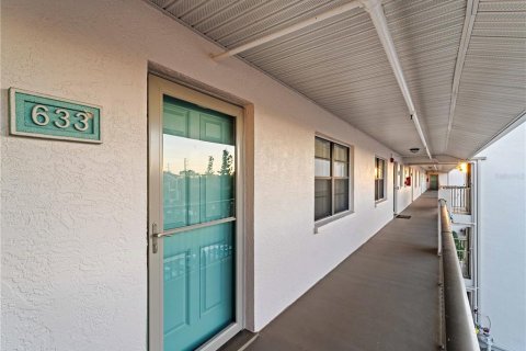 Купить кондоминиум в Пунта-Горда, Флорида 7 комнат, 111.48м2, № 1832940 - фото 28