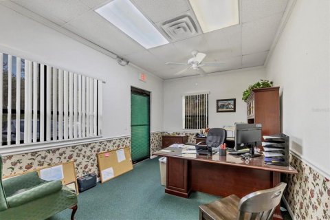 Commercial property in Port Charlotte, Florida 171.5 sq.m. № 2233819 - photo 6