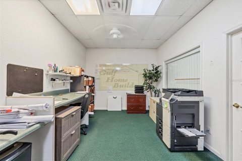 Commercial property in Port Charlotte, Florida 171.5 sq.m. № 2233819 - photo 13