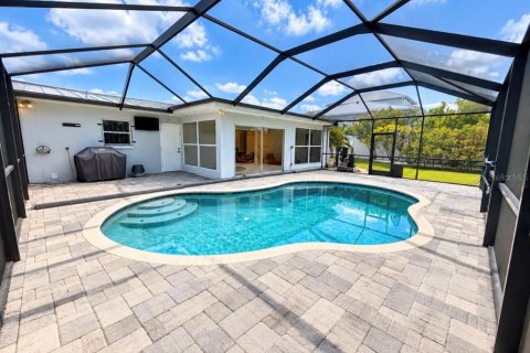 Villa ou maison à louer à Tampa, Floride: 3 chambres, 155.98 m2 № 2431852 - photo 8