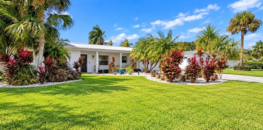 Villa ou maison à Tampa, Floride 3 chambres, 155.98 m2 № 2431852