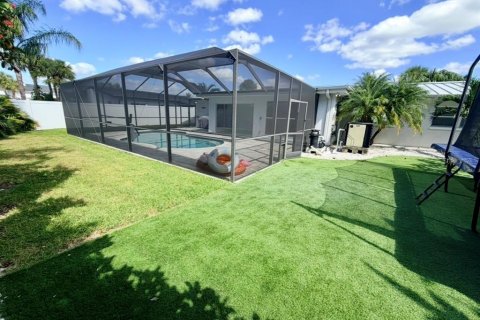Villa ou maison à louer à Tampa, Floride: 3 chambres, 155.98 m2 № 2431852 - photo 7