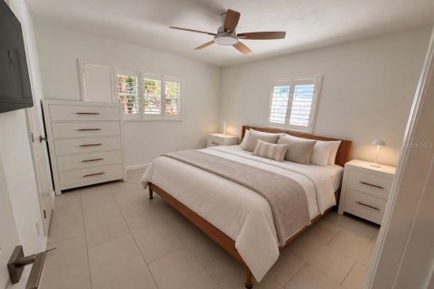 Villa ou maison à louer à Tampa, Floride: 3 chambres, 155.98 m2 № 2431852 - photo 4