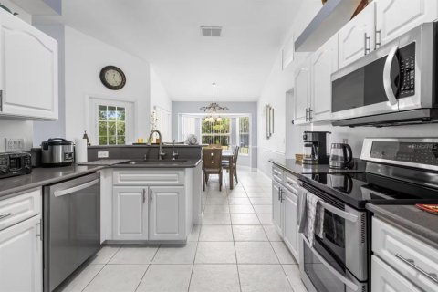 Снять в аренду виллу или дом в Окала, Флорида 1 комната, 188.68м2, № 2228076 - фото 12