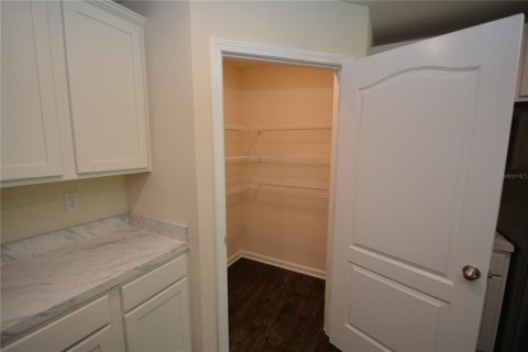 Villa ou maison à louer à Bunnell, Floride: 4 chambres, 157.75 m2 № 2321250 - photo 10