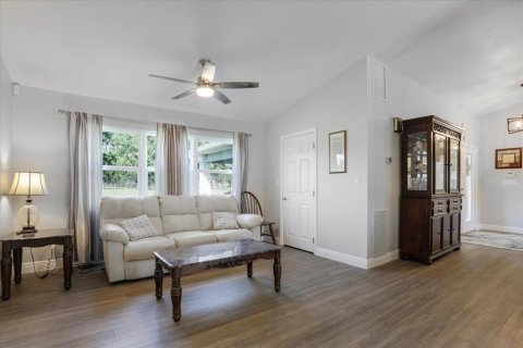 Villa ou maison à vendre à Alachua, Floride: 3 chambres, 189.33 m2 № 2306651 - photo 18