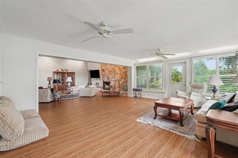 Villa ou maison à vendre à Tarpon Springs, Floride: 3 chambres, 272.58 m2 № 2219891 - photo 28