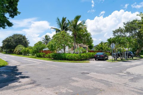 House in Boynton Beach, Florida 4 bedrooms, 161.56 sq.m. № 2382680 - photo 26