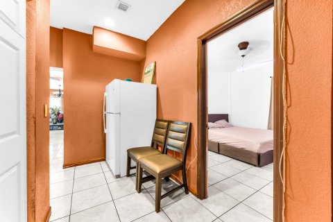 Casa en venta en Boynton Beach, Florida, 4 dormitorios, 161.56 m2 № 2382680 - foto 11