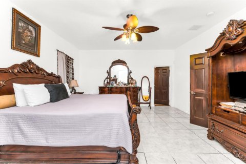 Casa en venta en Boynton Beach, Florida, 4 dormitorios, 161.56 m2 № 2382680 - foto 15