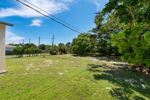Casa en venta en Boynton Beach, Florida, 4 dormitorios, 161.56 m2 № 2382680 - foto 25