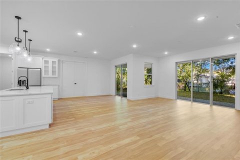 Villa ou maison à vendre à Auburndale, Floride: 4 chambres, 202.53 m2 № 2142054 - photo 16