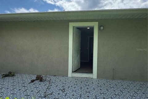 Casa en venta en Tampa, Florida, 3 dormitorios, 93.92 m2 № 1597382 - foto 28