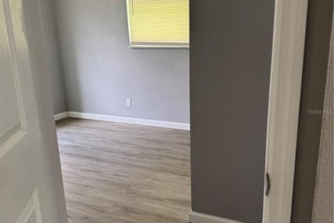 Casa en venta en Tampa, Florida, 3 dormitorios, 93.92 m2 № 1597382 - foto 5