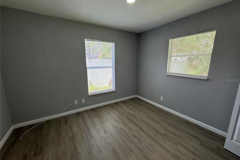 Casa en venta en Tampa, Florida, 3 dormitorios, 93.92 m2 № 1597382 - foto 9