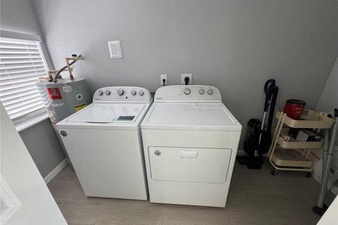 Casa en venta en Tampa, Florida, 3 dormitorios, 93.92 m2 № 1597382 - foto 17