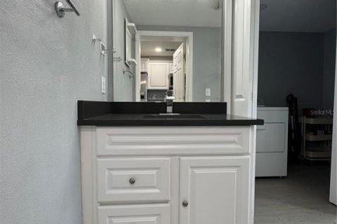 Casa en venta en Tampa, Florida, 3 dormitorios, 93.92 m2 № 1597382 - foto 18