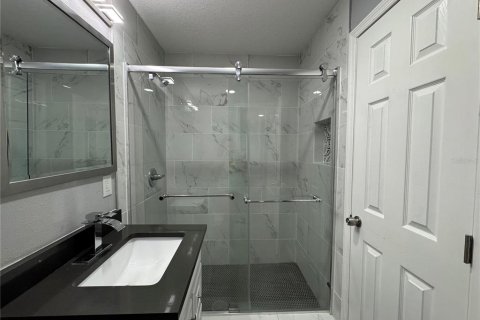 Casa en venta en Tampa, Florida, 3 dormitorios, 93.92 m2 № 1597382 - foto 7