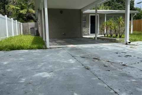 Casa en venta en Tampa, Florida, 3 dormitorios, 93.92 m2 № 1597382 - foto 29