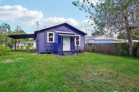 Villa ou maison à vendre à Tampa, Floride: 3 chambres, 109.62 m2 № 2419621 - photo 18