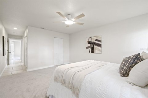 House in New Port Richey, Florida 2 bedrooms, 152.92 sq.m. № 1884175 - photo 22
