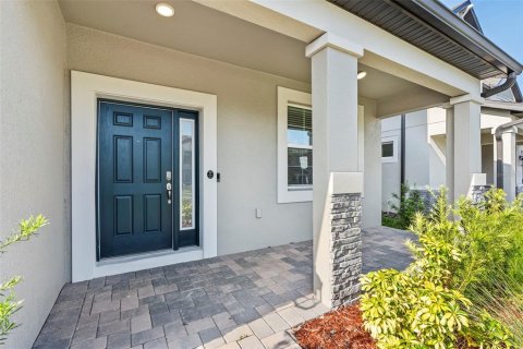 House in Wesley Chapel, Florida 5 bedrooms, 328.04 sq.m. № 1634536 - photo 3