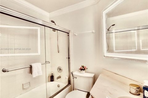 Copropriété à vendre à Boynton Beach, Floride: 3 chambres, 157.19 m2 № 2081136 - photo 14