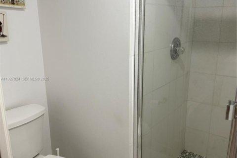 Condominio en venta en Aventura, Florida, 2 dormitorios, 101.36 m2 № 1986179 - foto 9