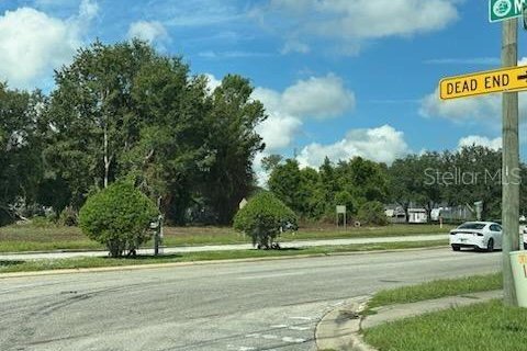 Propiedad comercial en venta en Deltona, Florida № 212805 - foto 3