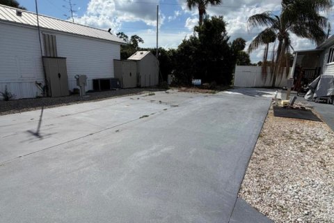 Propiedad comercial en venta en Okeechobee, Florida № 2171947 - foto 2
