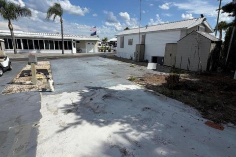 Propiedad comercial en venta en Okeechobee, Florida № 2171947 - foto 3