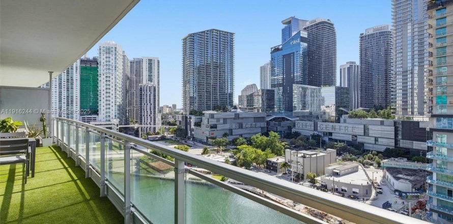 Condo à Miami, Floride, 2 chambres  № 1974104