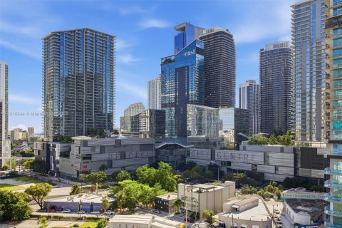 Copropriété à vendre à Miami, Floride: 2 chambres, 104.14 m2 № 1974104 - photo 4