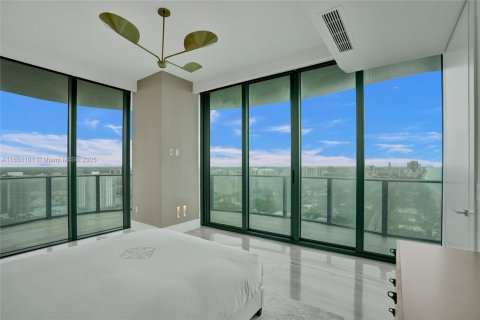 Copropriété à vendre à Sunny Isles Beach, Floride: 3 chambres, 463.77 m2 № 1865113 - photo 27