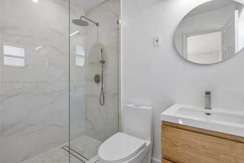 Снять в аренду виллу или дом в Майами, Флорида 4 спальни, 127.37м2, № 2050592 - фото 19