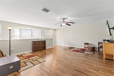 Townhouse in Largo, Florida 3 bedrooms, 192.31 sq.m. № 1572164 - photo 19