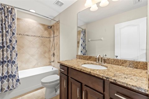 Townhouse in Largo, Florida 3 bedrooms, 192.31 sq.m. № 1572164 - photo 22