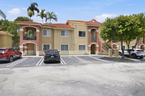 Condo in Miami, Florida, 3 bedrooms № 2186392 - photo 29