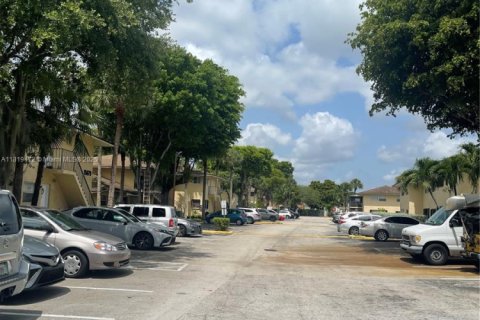 Copropriété à louer à Miami, Floride: 2 chambres, 76.64 m2 № 1776374 - photo 20