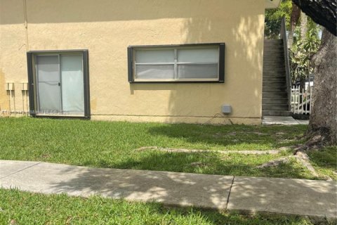 Copropriété à louer à Miami, Floride: 2 chambres, 76.64 m2 № 1776374 - photo 7