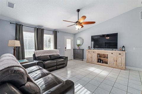 House in Bunnell, Florida 3 bedrooms, 106.19 sq.m. № 1822278 - photo 8
