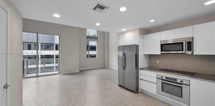 Condo in Miami, Florida, 1 bedroom  № 2339853