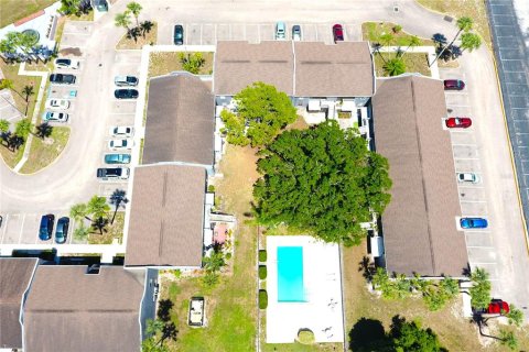 Condo in Tampa, Florida, 1 bedroom  № 1769177 - photo 14