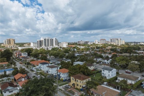 Купить коммерческую недвижимость в Майами, Флорида 187.29м2, № 2046505 - фото 10